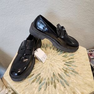 NWT Zara Black Loafers